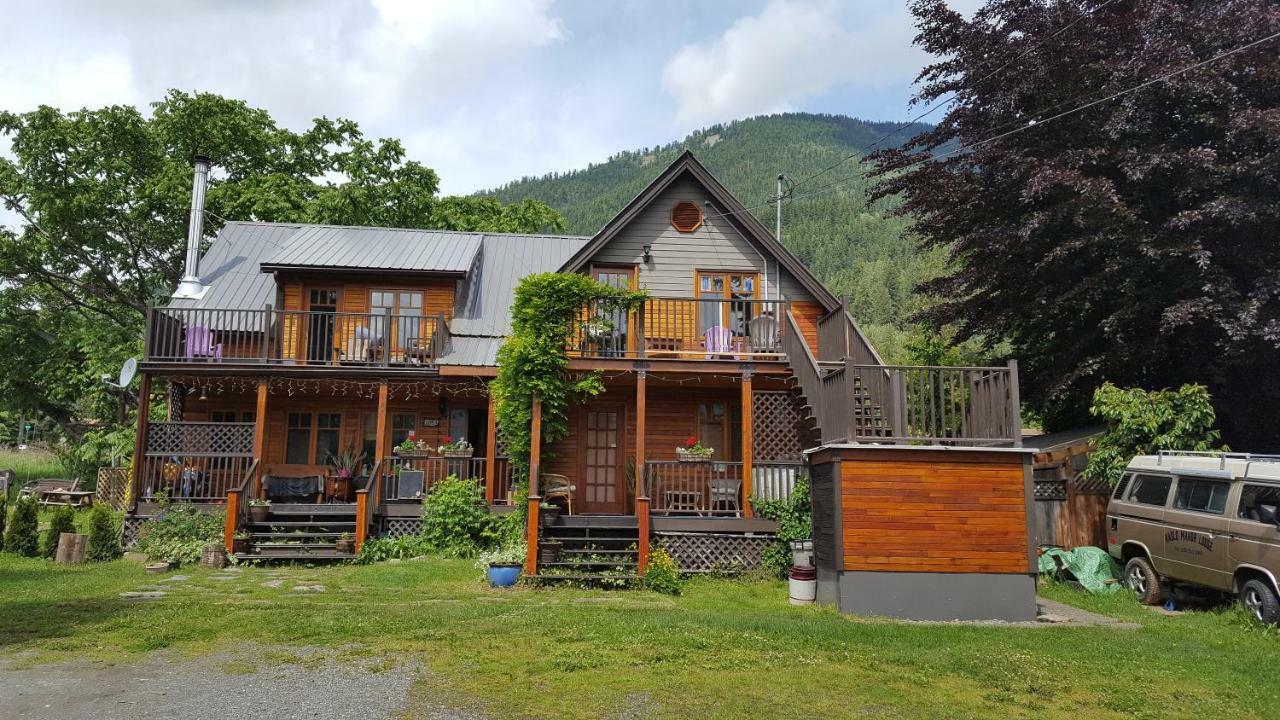 Kaslo Manor Lodge 외부 사진